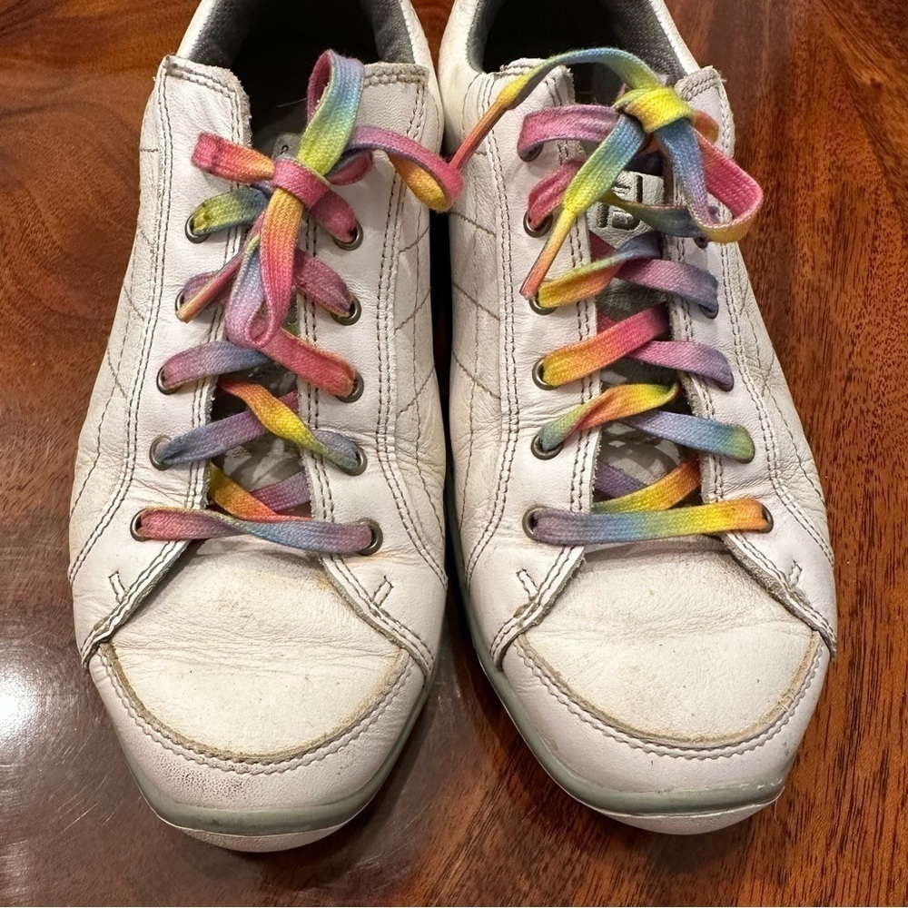 FootJoy LoPro Casual White Golf Shoes with Rainbow Laces size 7